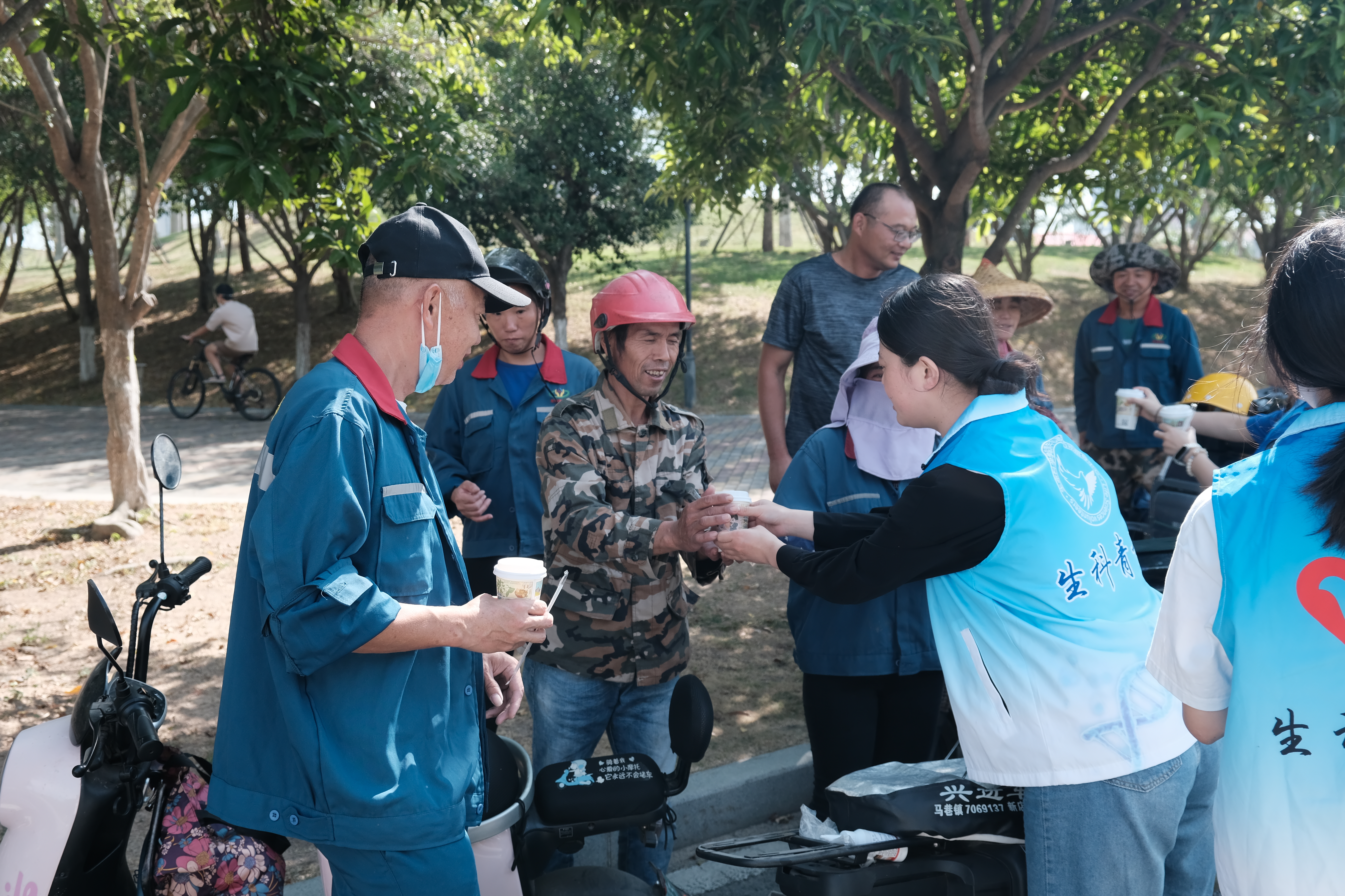 0c52a5aadd5f3b1c7f955620088f5ecjpg